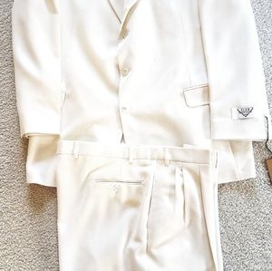 Men"s White Suit